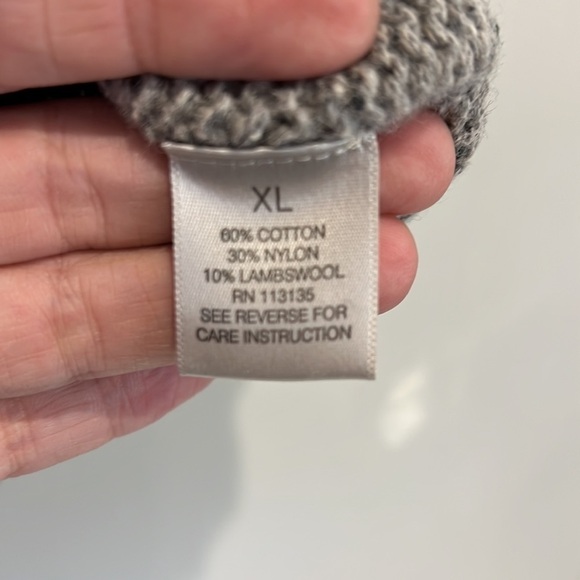 LEO & Nicole  sweater/top size XL - Picture 5 of 6